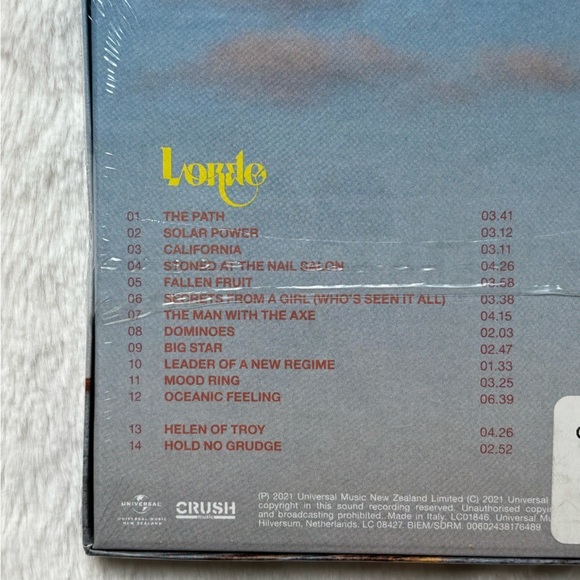 Brand New Lorde Solar Power Special Music Box Edition (NO CD INCLUDED) - Picture 4 of 4